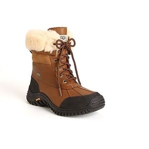 UGG Australia Adirondack II winter boots size 8
